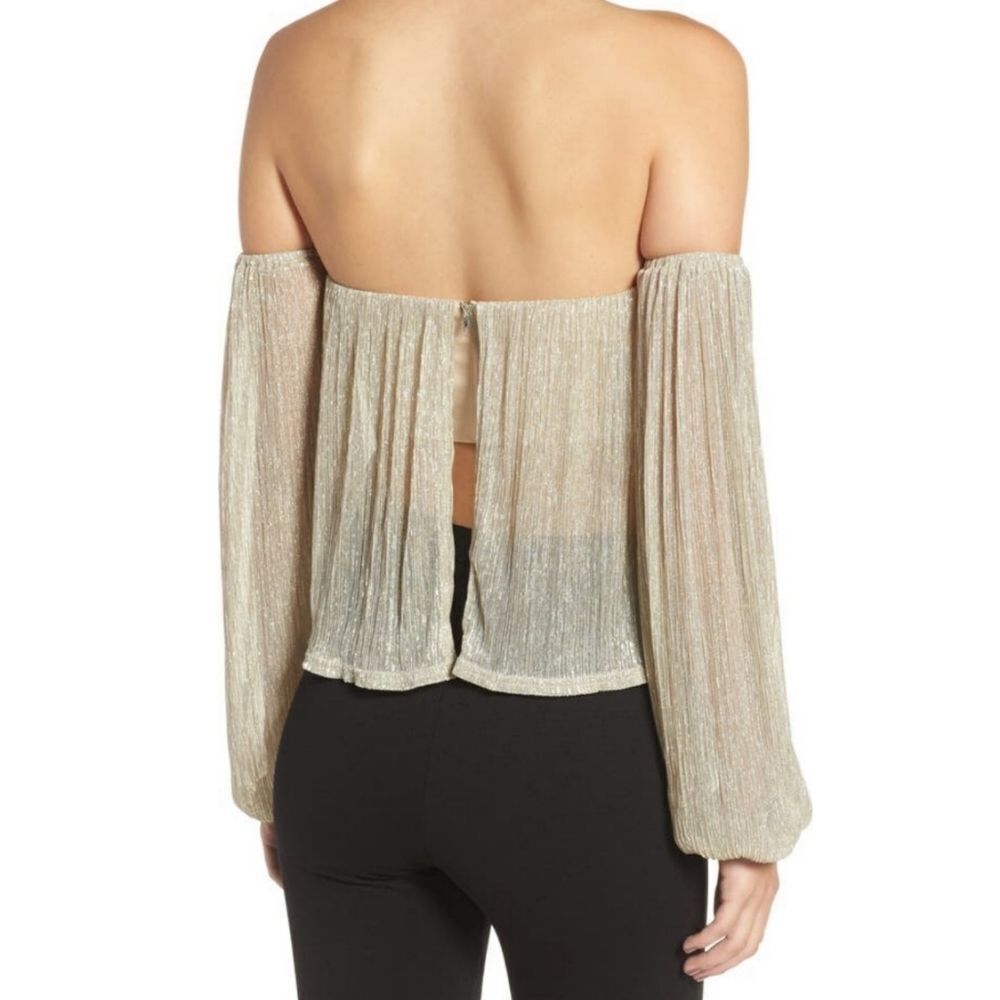 NWT 4SI3NNA Off the Shoulder Shimmer Top XS - Picture 7 of 10